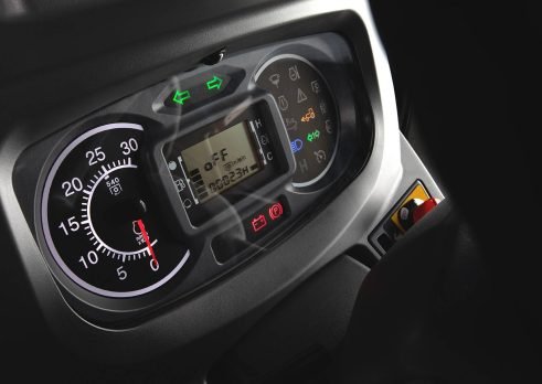 2020-11510_ISEKI TH5420_Armaturenbrett